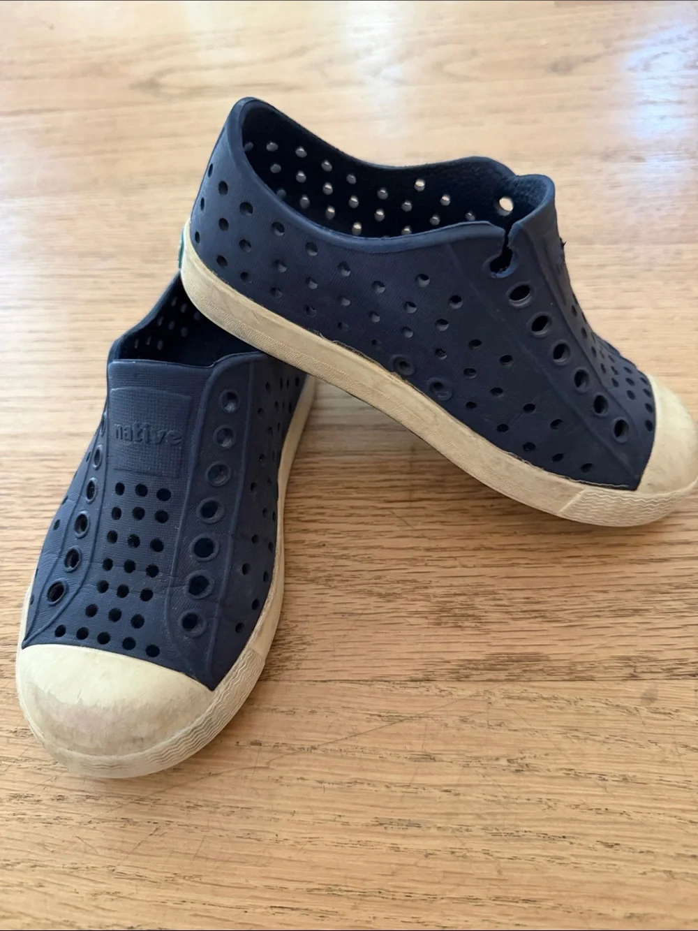 Native Shoes Navy Blue/White Water Shoes child size C9 unisex